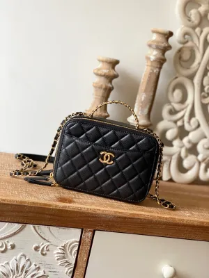 CHL Small Vanity Case Gold Hardware Black For Women, Women&#8217;s Handbags, Shoulder Bags 5.9in/15cm AS3228 B08008 94305