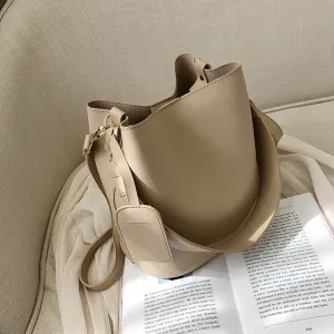 Christmas Gift casual wide strap bucket bag designer women shoulder bags luxury pu crossbody bag large capacity messenger bag simply purse 2021
