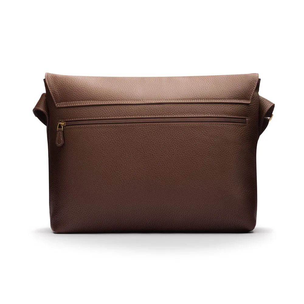 Classic Postman's Leather Messenger Bag - Brown Pebble Grain