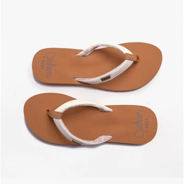 CUSHION SANDS Ladies Flip-Flops Cloud