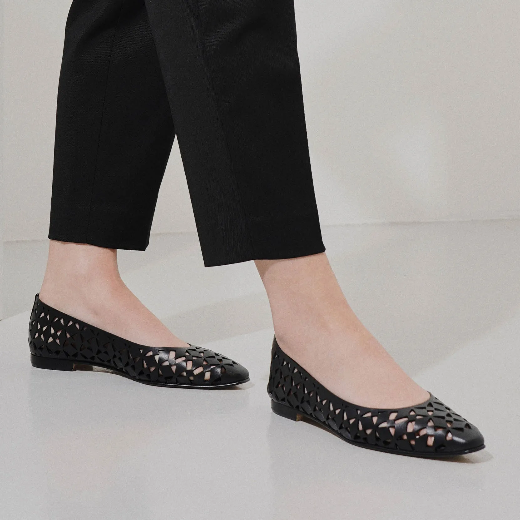 Gelista black laser cut leather ballerina