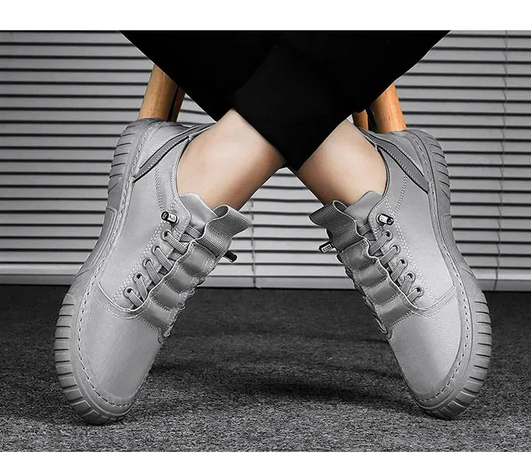 Men Casual Shoes Breathable Ice Silk Male Loafers Slip on Walking Flats Shoes Vulcanized Shoes for New Men Comfortable Sneakers