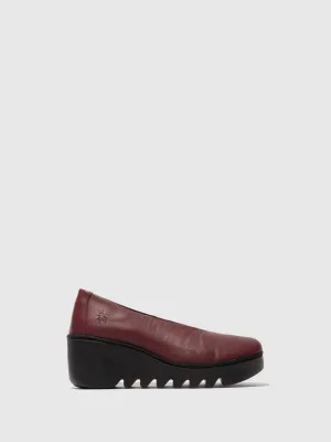 Slip-on Shoes BESO246FLY WINE