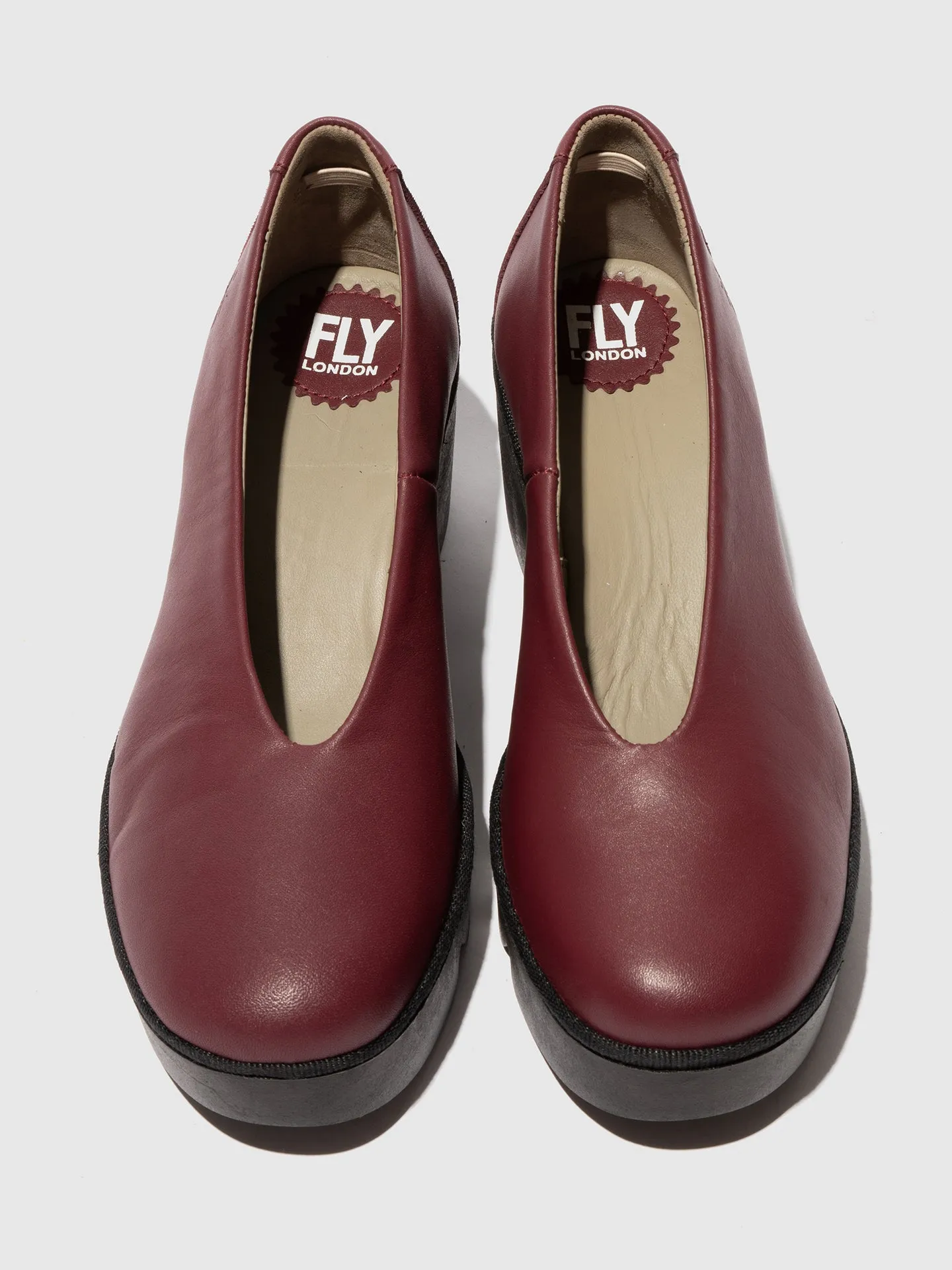 Slip-on Shoes BESO246FLY WINE