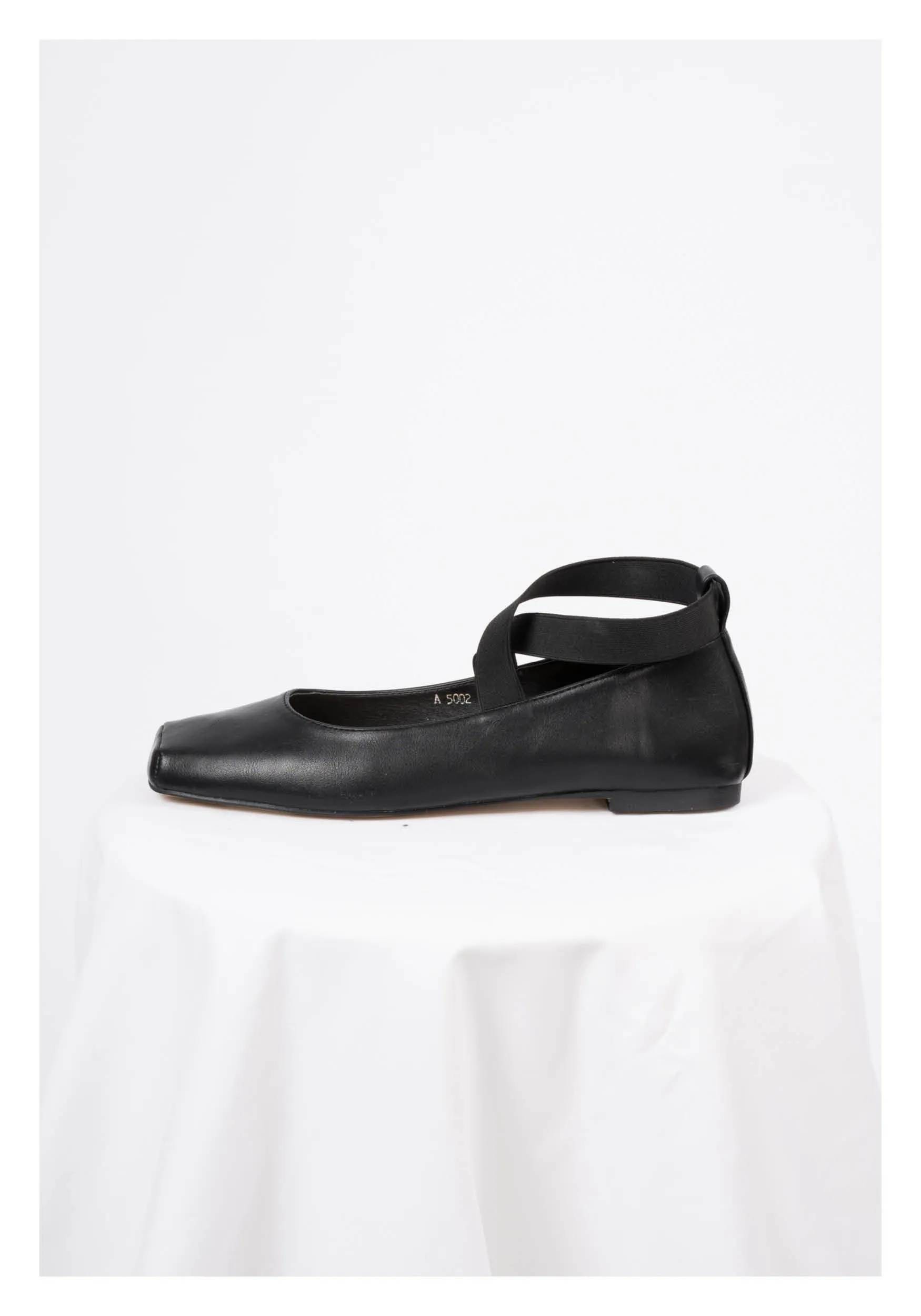 Square Toe Ballet Flats Black