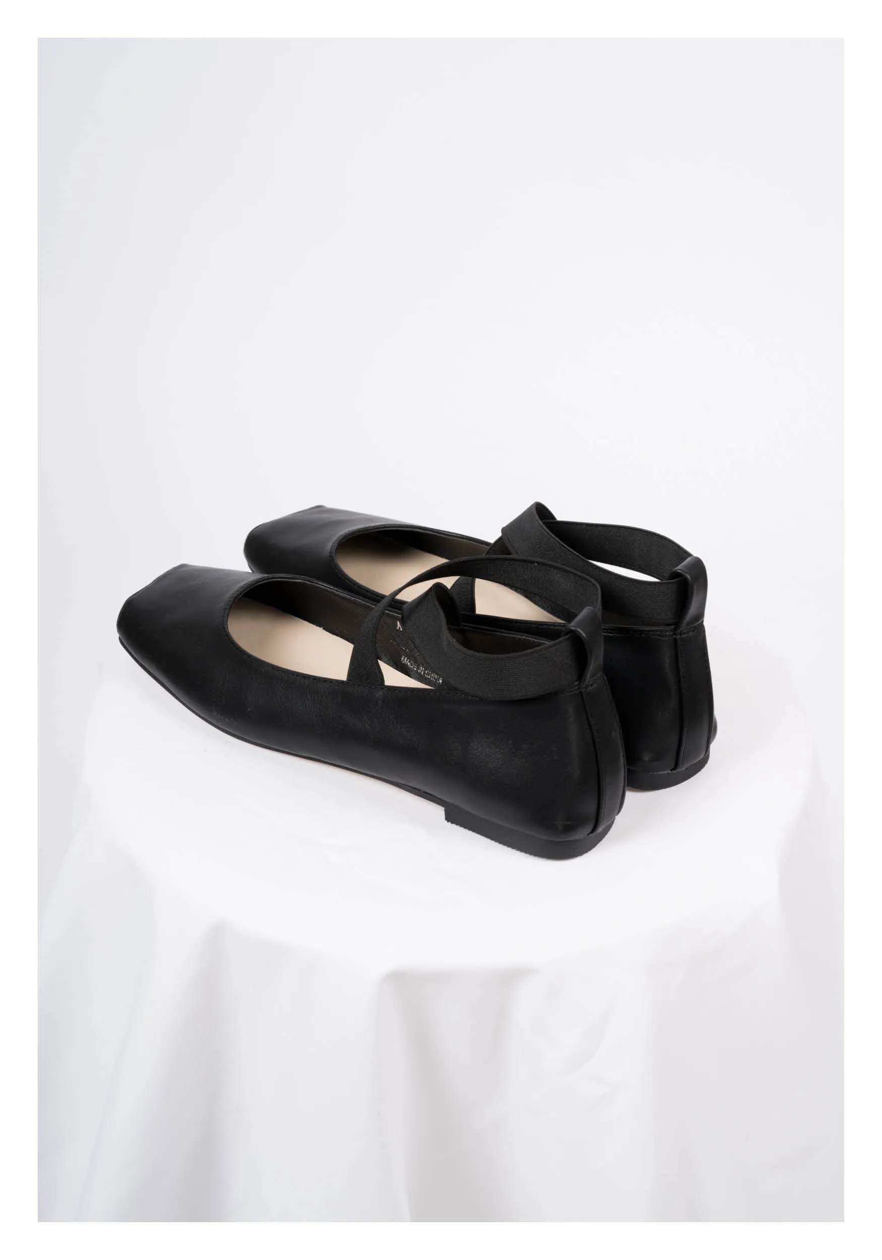 Square Toe Ballet Flats Black