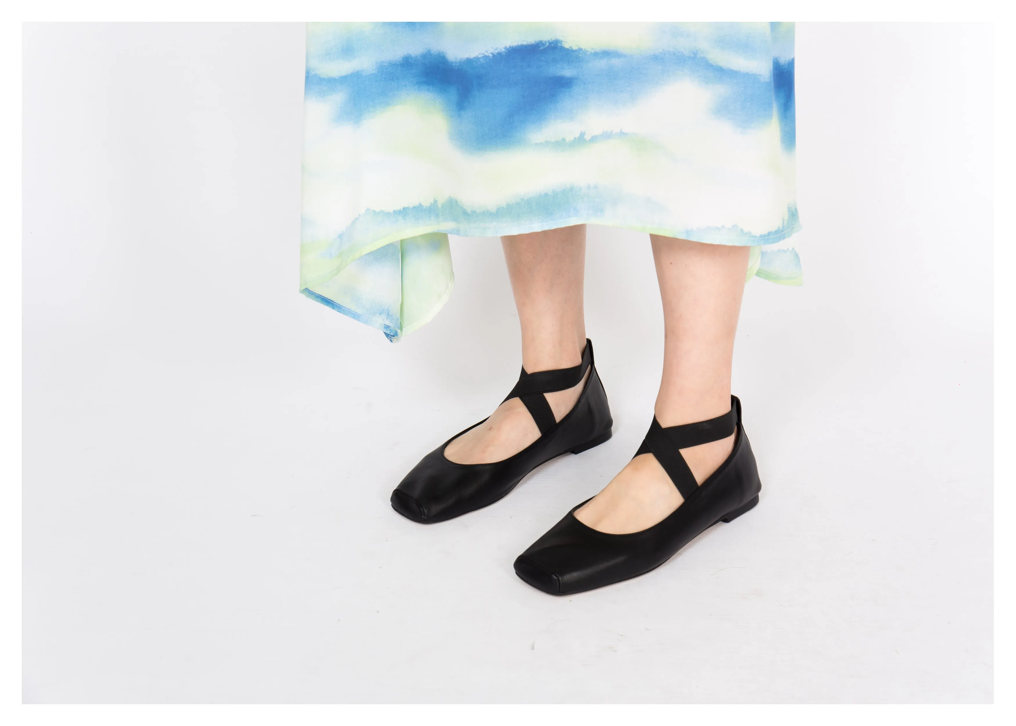 Square Toe Ballet Flats Black