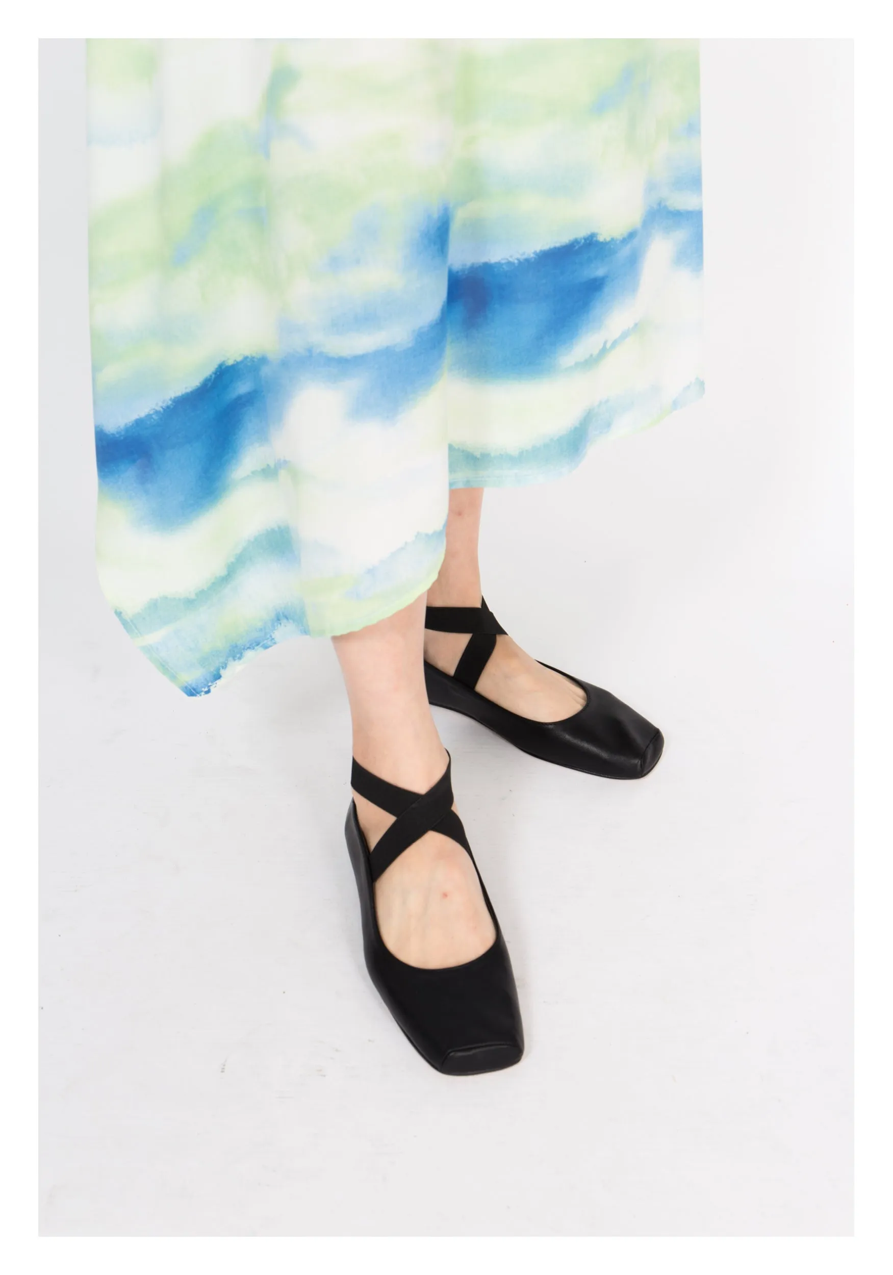 Square Toe Ballet Flats Black