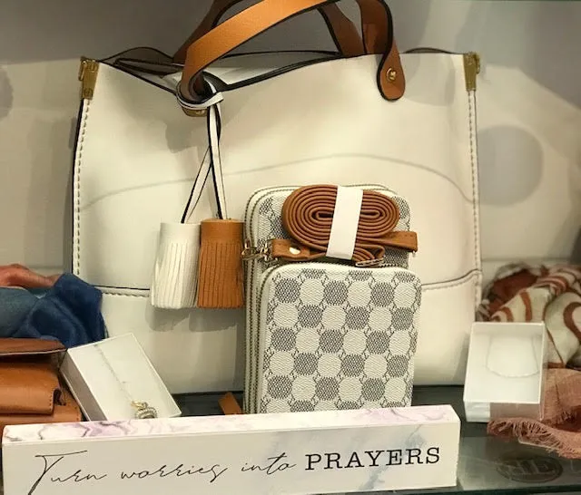 White Inzi handbag