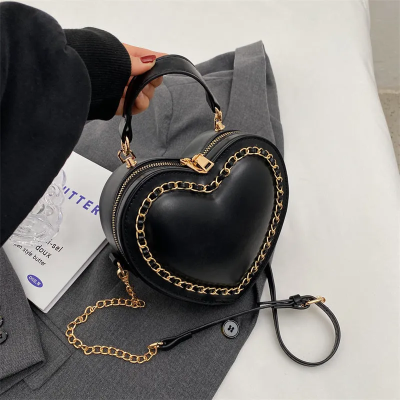 Women's Fashion Love-Shaped Large Capacity Chain Shoulder Messenger Bag