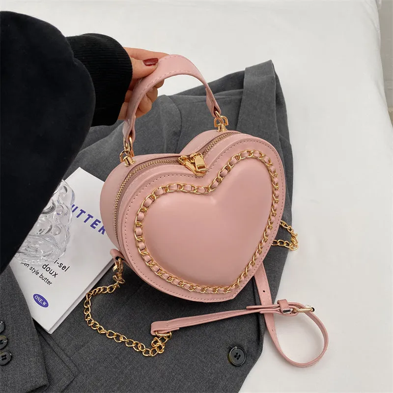 Women's Fashion Love-Shaped Large Capacity Chain Shoulder Messenger Bag