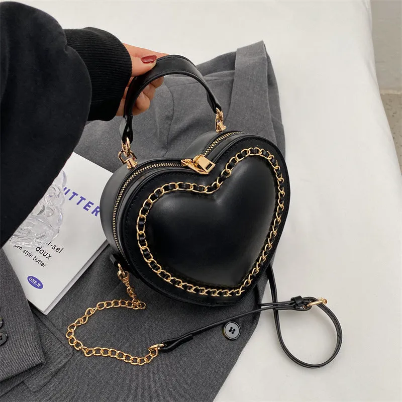Women's Fashion Love-Shaped Large Capacity Chain Shoulder Messenger Bag