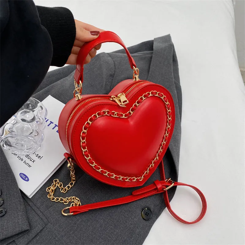 Women's Fashion Love-Shaped Large Capacity Chain Shoulder Messenger Bag